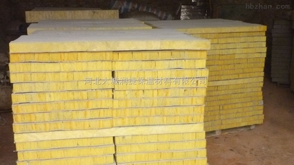 寶雞玻璃棉復(fù)合保溫板生產(chǎn)廠家探秘 聚焦河北大城潤(rùn)捷保溫材料的專業(yè)實(shí)力與產(chǎn)品優(yōu)勢(shì)
